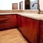 Mueble de cocina con diseño moderno y exclusivo de madera solida